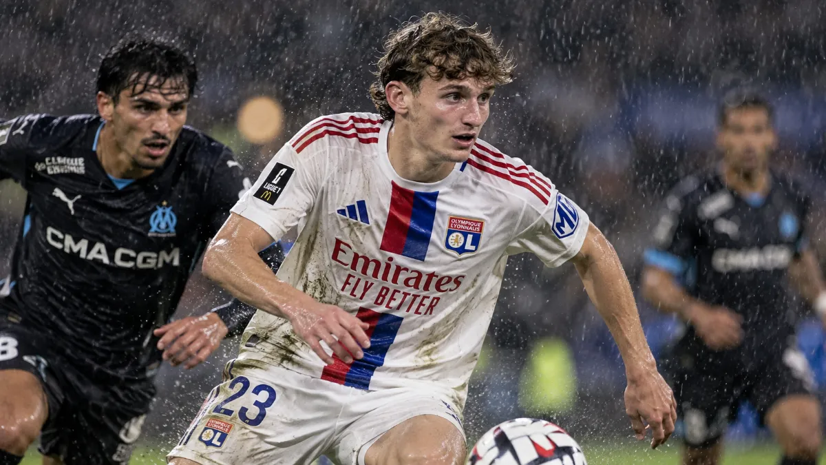 Newcastle keen on Lyon midfielder Tyler Morton