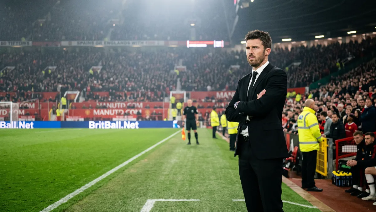 Alan Shearer makes prediction for Manchester United against Tottenham and warns Carrick of pressure