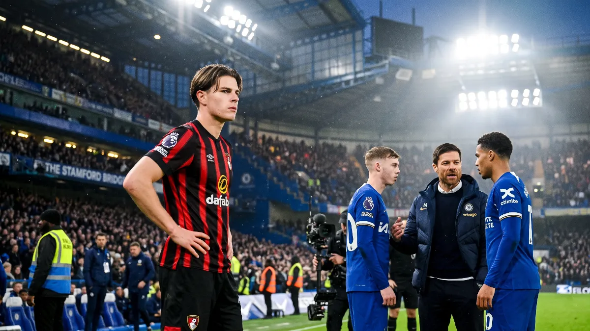 Chelsea eye £100m deal for Alex Scott in January thanks to Alonso, Palmer and Rodgers