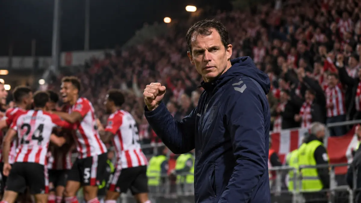 Regis Le Bris praises Sunderland's character after dramatic win over Torreense