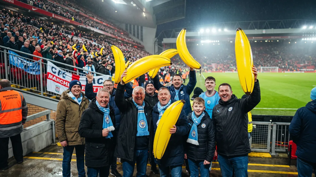 Enzo Maresca calls on Manchester City fans to bring back inflatable bananas after victory over Liverpool