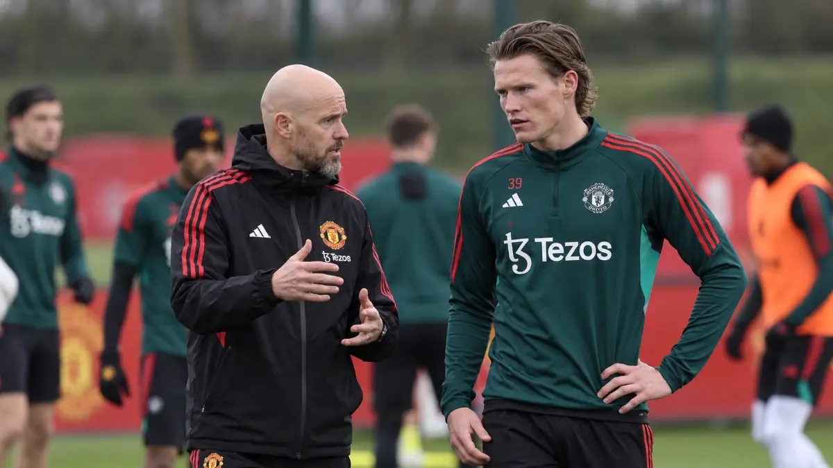 Erik ten Hag reveals he tried to keep Scott McTominay at Manchester United