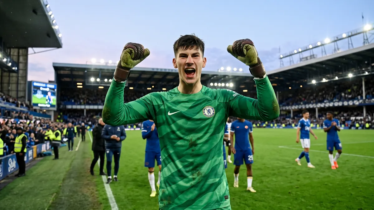 Mike Penders breaks 21-year-old Chelsea goalkeeper record