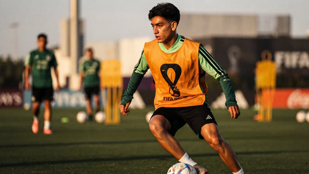 Arsenal targeting Mexican wunderkind Hilberto Mora