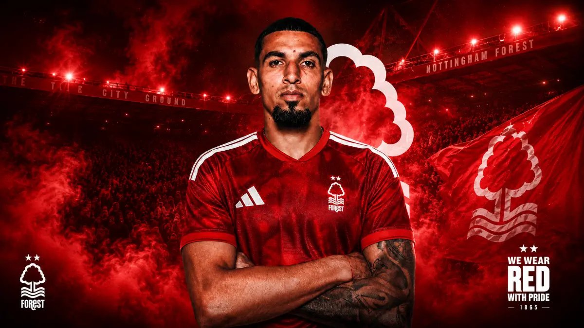 Nottingham Forest agree transfer of Daniel Munoz from Crystal Palace for £22m plus bonuses