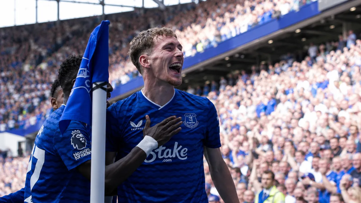 Chelsea make last-ditch attempt to sign Everton's James Garner for £65 million